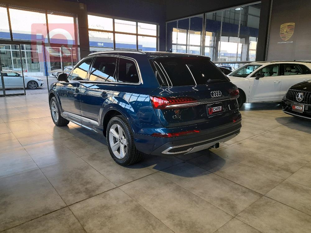 اودي Q7